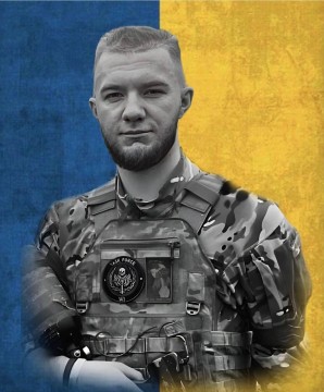 Фото військового