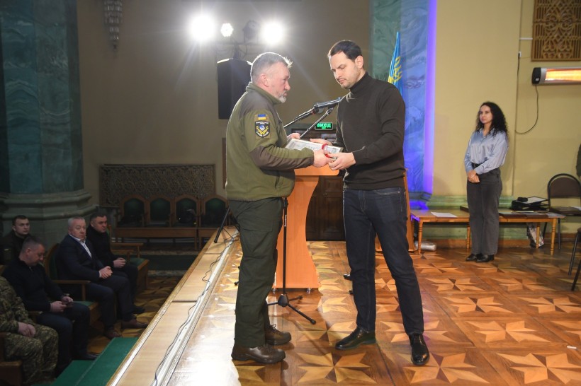Фото з урочистостей до 28-ої річниці створення службовців військової частини 3055 Національної гвардії України