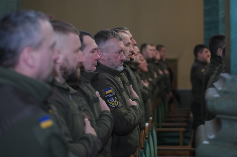 Фото з урочистостей до 28-ої річниці створення службовців військової частини 3055 Національної гвардії України