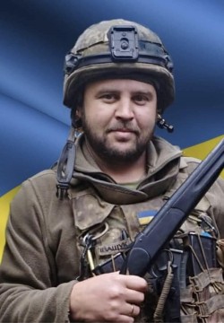 Василь Іващук