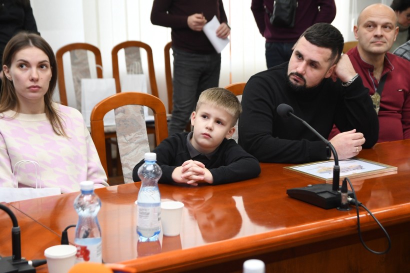 Олександр Коваль вручив сертифікати на квартири для 20 ветеранів з Рівненщини