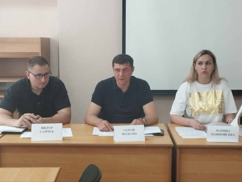 Нарада щодо проведення обласного етапу змагання у Всеукраїнській дитячо-юнацькій військово-патріотичній грі «Сокіл» («Джура») під головуванням першого заступника голови Рівненської ОДА Сергія Подоліна