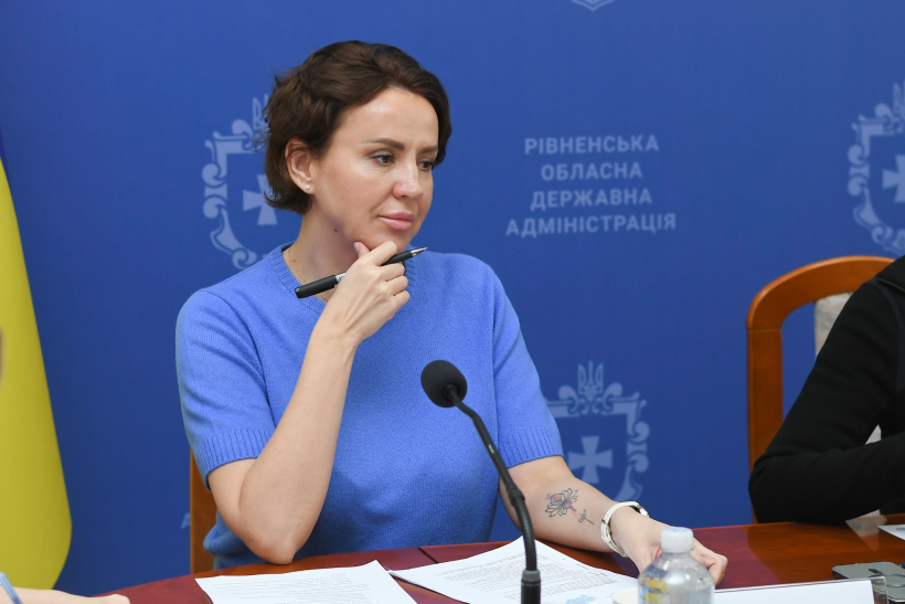 Нарада під головуванням заступниці голови Рівненської ОДА Людмили Шатковської