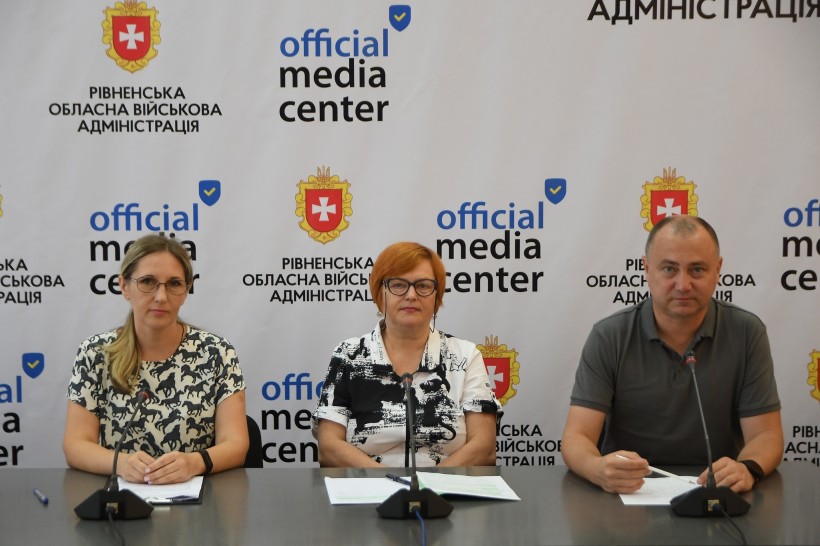 Спікери та модератор брифінгу