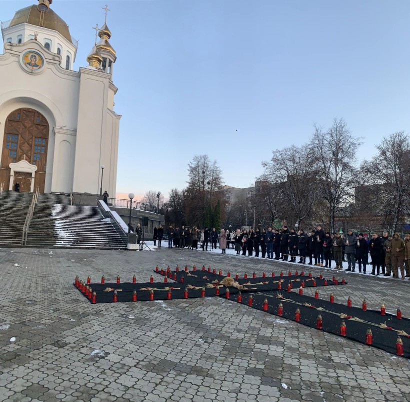 На Рівненщині вшанували пам’ять загиблих від голодоморів