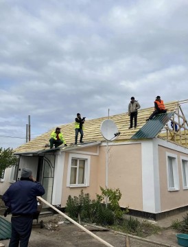 Волонтери з Рівненщини відновлюють будинки на Херсонщині