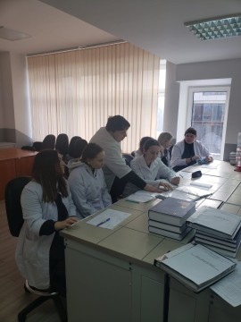 На фото - лабораторія Державної служби з лікарських засобів та контролю за наркотиками у Рівненській області