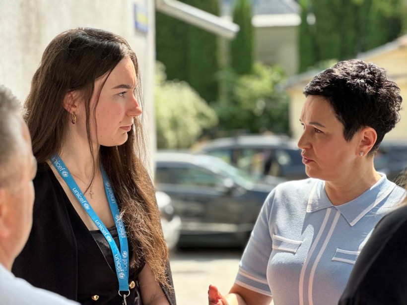 Координаторка програм із захисту дітей Львівського офісу ЮНІСЕФ Марія Мусійчук та заступниця голови Рівненської ОДА Людмила Шатковська