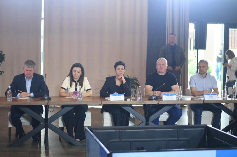 Представники Рівненської ОВА під час Конгресу