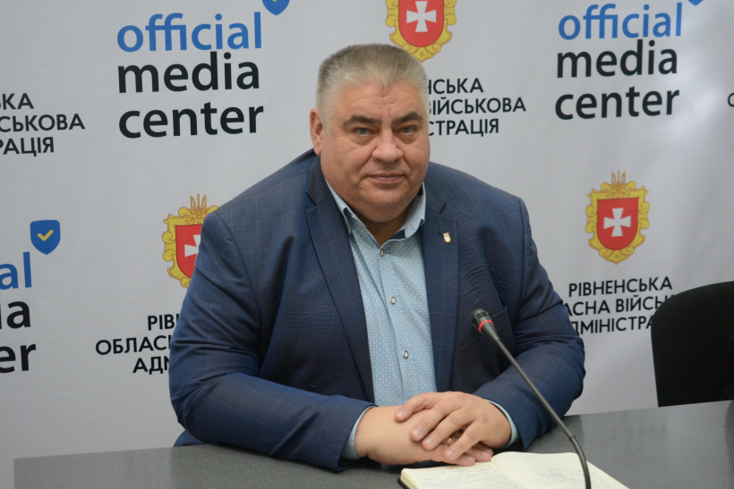 начальник Управління у справах молоді та спорту Рівненської ОДА Віталій Ліпський