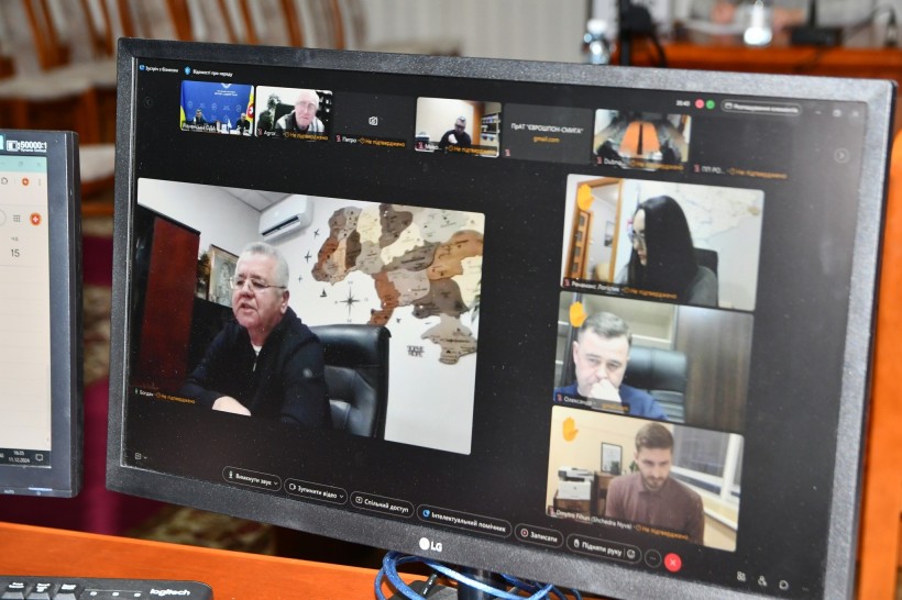 Діалог влади та бізнесу: на Рівненщині говорили про енергетику та бронювання