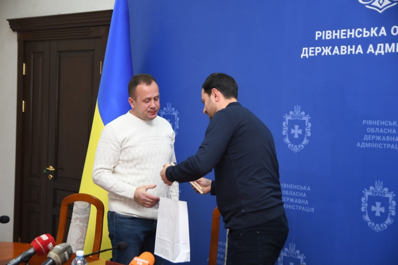 Олександр Коваль вручив сертифікати на квартири для 20 ветеранів з Рівненщини