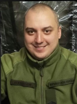 Фото військового