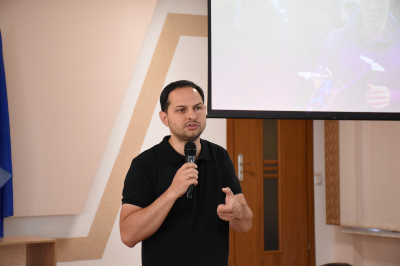 Начальник Рівненської ОВА під час навчання викладачів "Захист України"