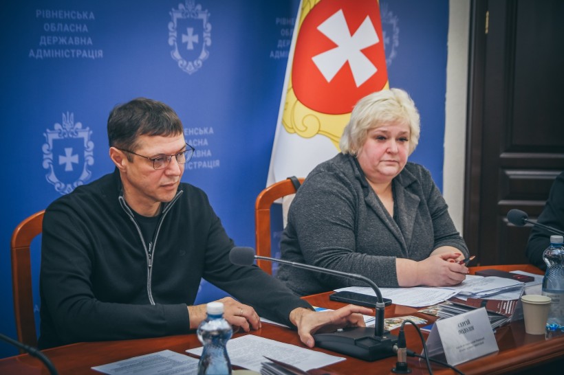 Фото з засідання обласної координаційної ради з питань сім’ї, гендерної рівності, демографічного розвитку, запобігання та протидії домашньому насильству та насильству за ознакою статі та торгівлі людьми