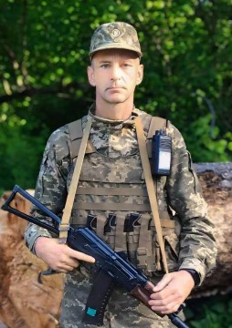 На фото - Юрій Галецький