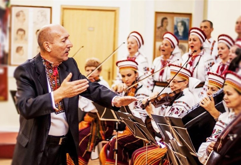 Фото Федора Гощука з музичним колективом