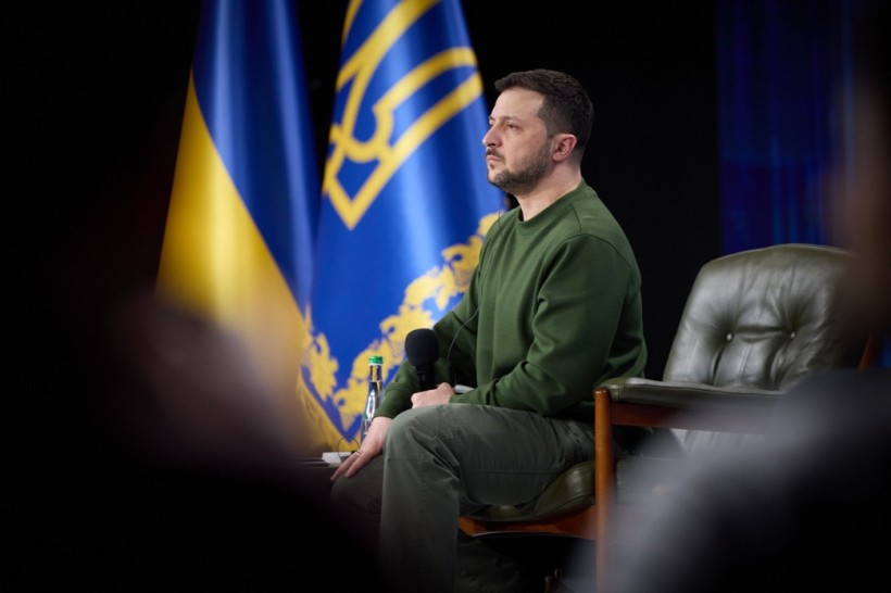 На фото - Президент України В.Зеленський