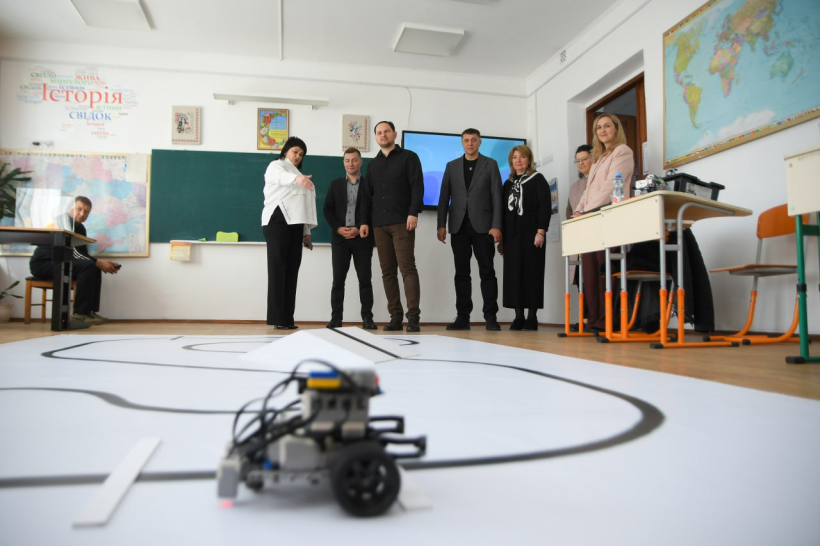 Учасники фестивалю-конкурсу робототехніки «RoboStars» - 2025