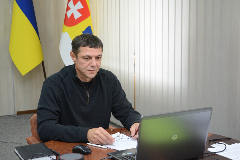 Українськомовна самоідентифікація серед учнівства, вчителів і батьків зберігає позитивну динаміку - дослідження