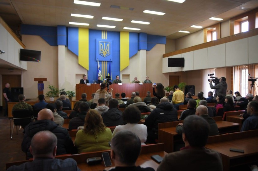 Фото з представлення на посаді начальника Вараської міської військової адміністрації
