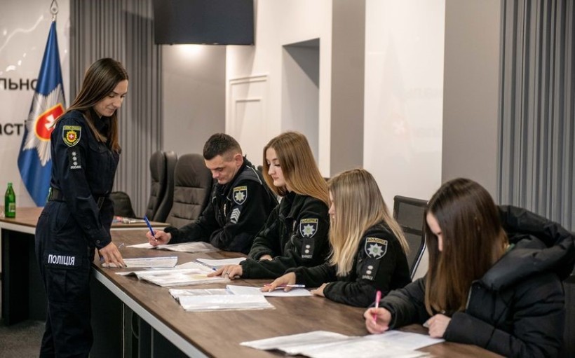 Поліціянти на співбесіді
