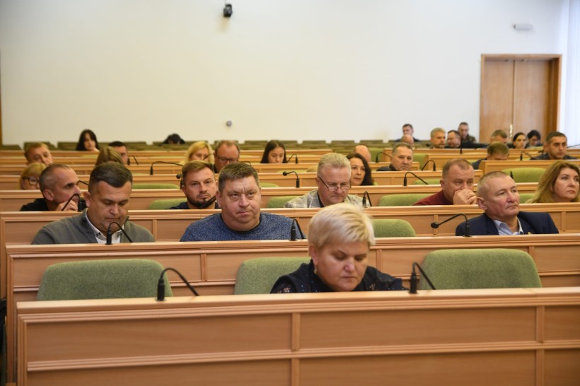 Місцеві ради Рівненщини закликають своїх міжнародних партнерів підтримати План Перемоги