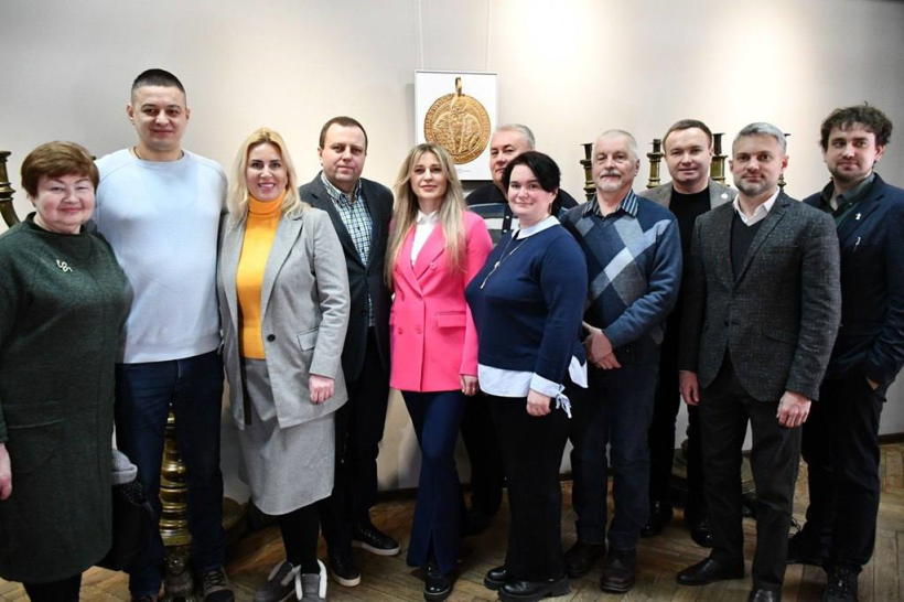 Учасники виставки