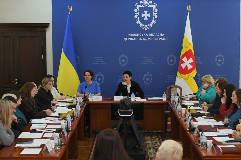 Нарада під головуванням заступниці голови Рівненської ОДА Людмили Шатковської