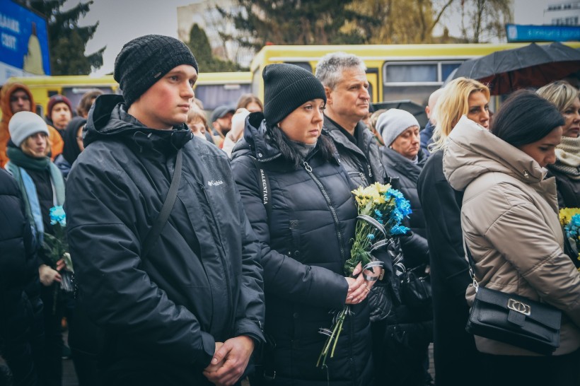 Фото з урочистостей з вшанування Героїв Небесної сотні