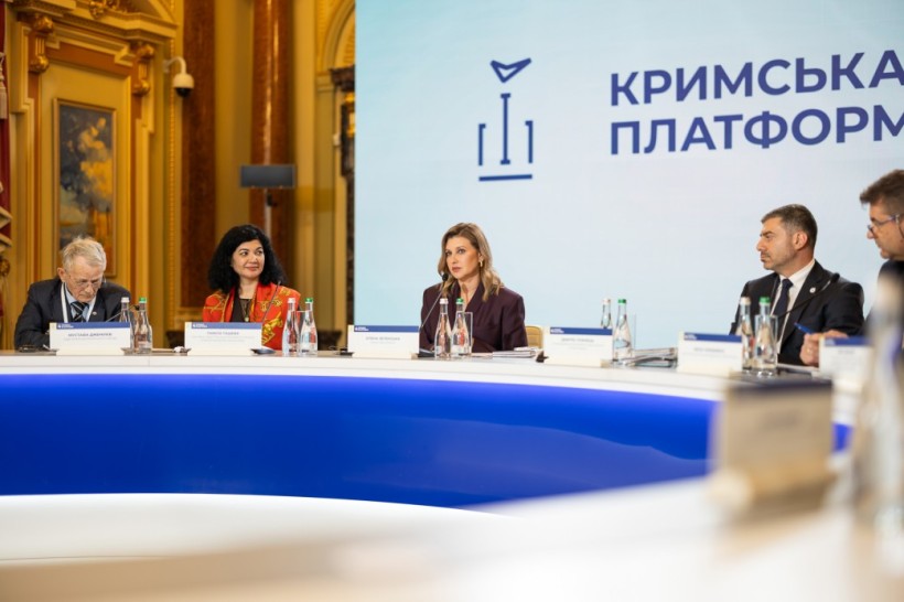 Олена Зеленська під час виступу в межах Кримської платформи