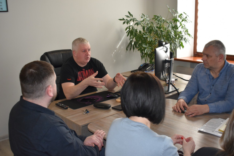 Заступник голови ОДА з питань цифрового розвитку, 
цифрових трансформацій і цифровізації (CDTO) ОлександрТерещенко та учасники наради