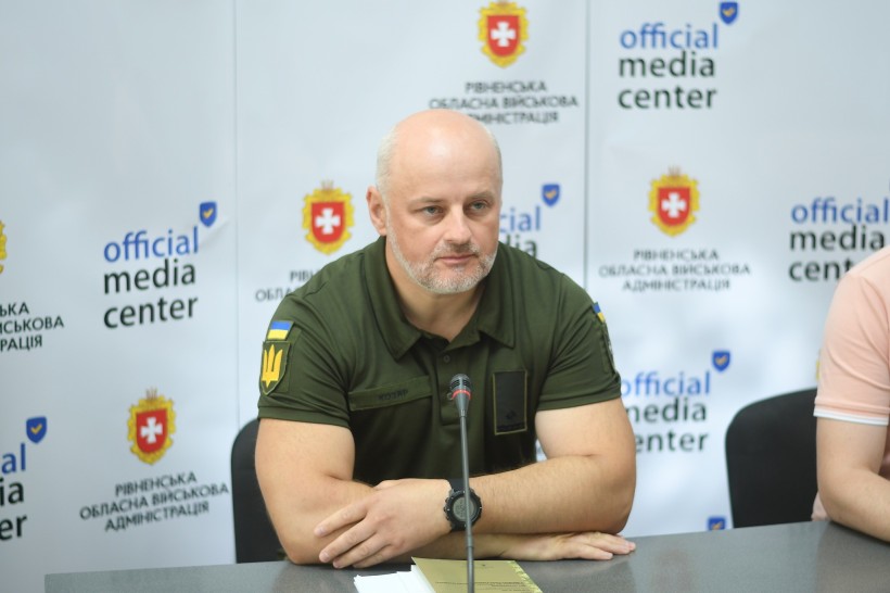 Начальник медичної служби сектору комплектування обласного ТЦК та СП В.Козяр