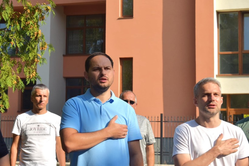 Учасники забігу «Біжу за Героїв»
