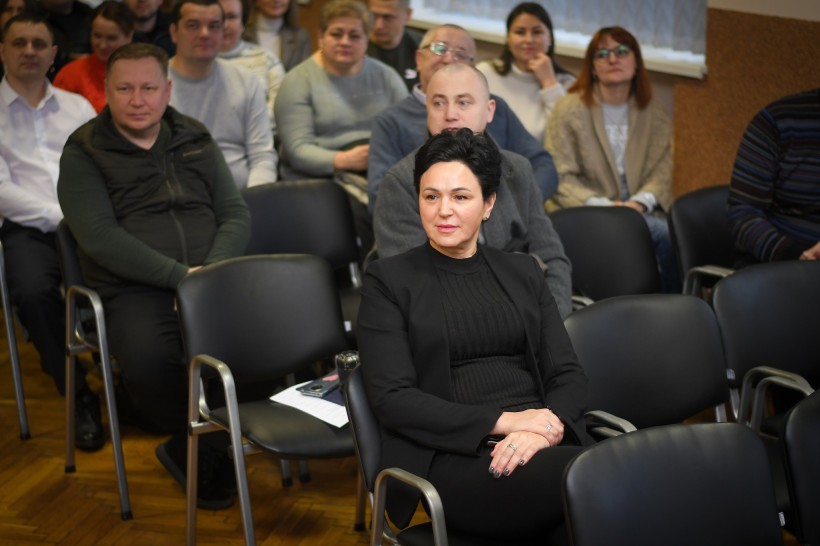 Фото з вручення державних нагород та відзнак працівникам ПрАТ «Рівнеобленерго»