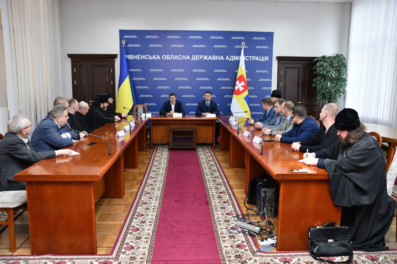 https://www.rv.gov.ua/storage/app/uploads/public/5df/a2d/d82/5dfa2dd827205887212869.jpg