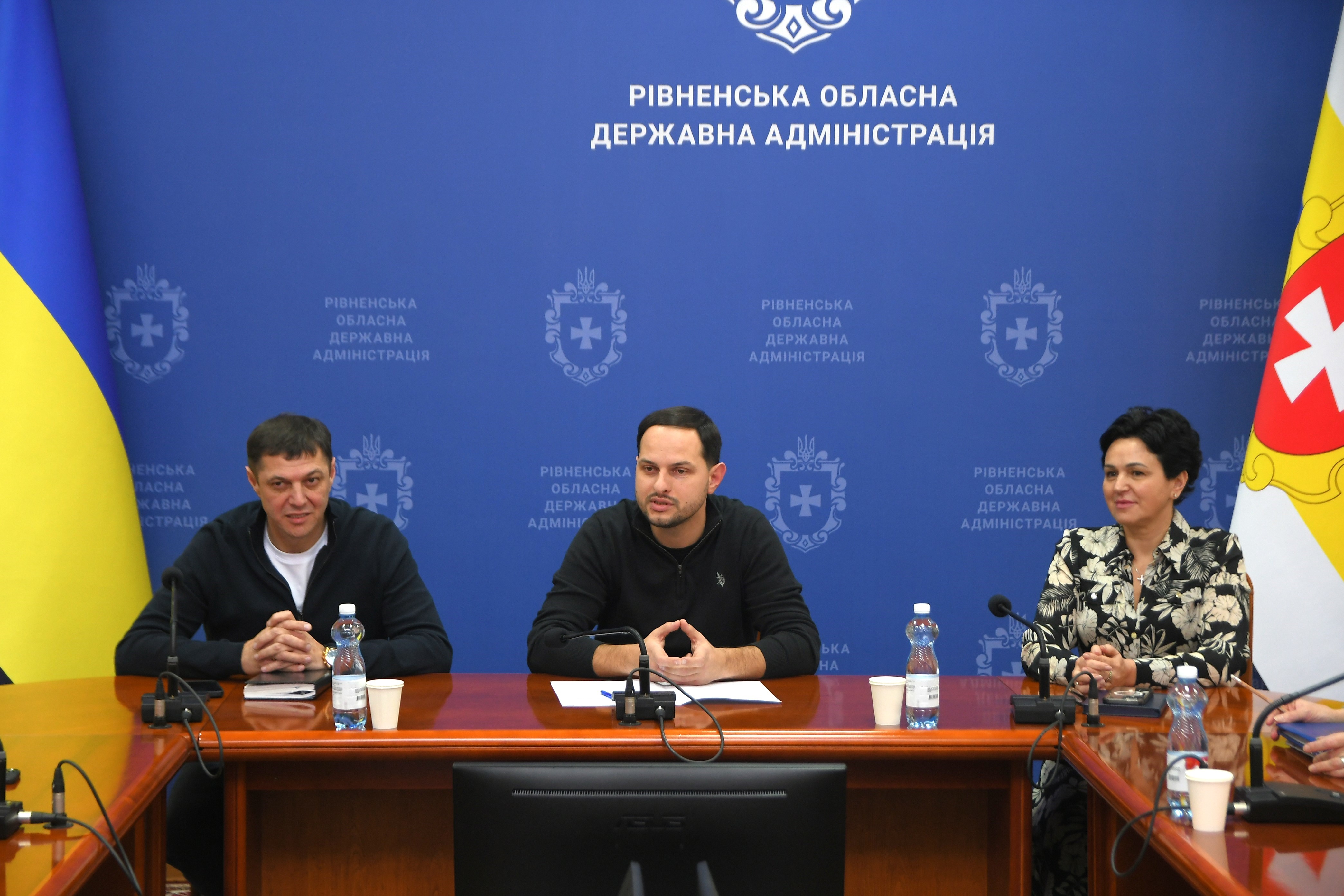 Фото з робочих нарад