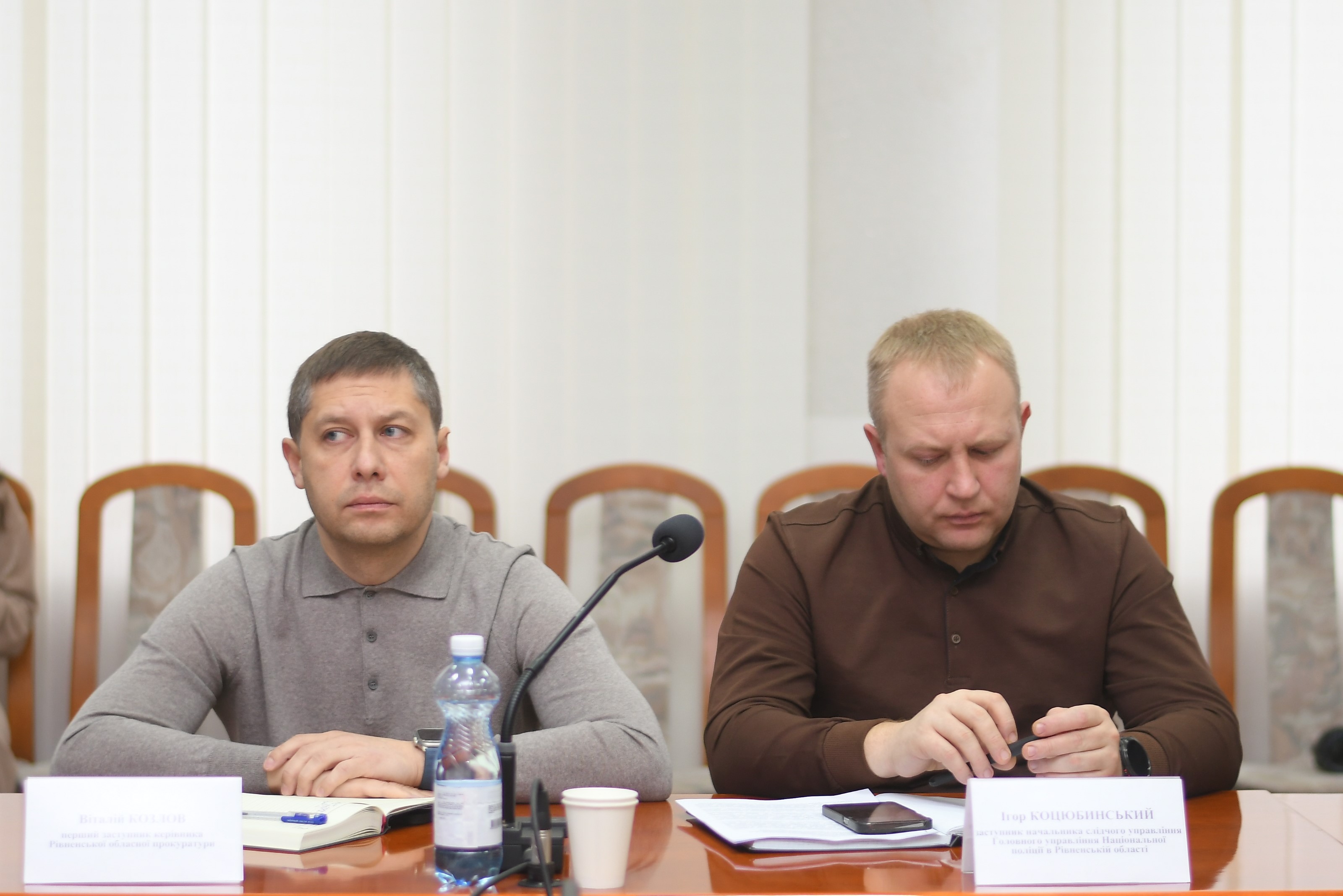 Фото з засідання робочої групи «Прозорість і підзвітність» при Рівненській ОДА