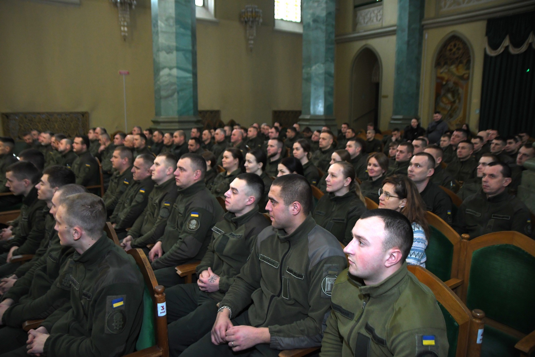 Фото з урочистостей до 28-ої річниці створення службовців військової частини 3055 Національної гвардії України