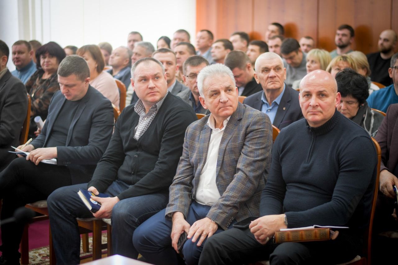 Фото з наради із керівниками громад