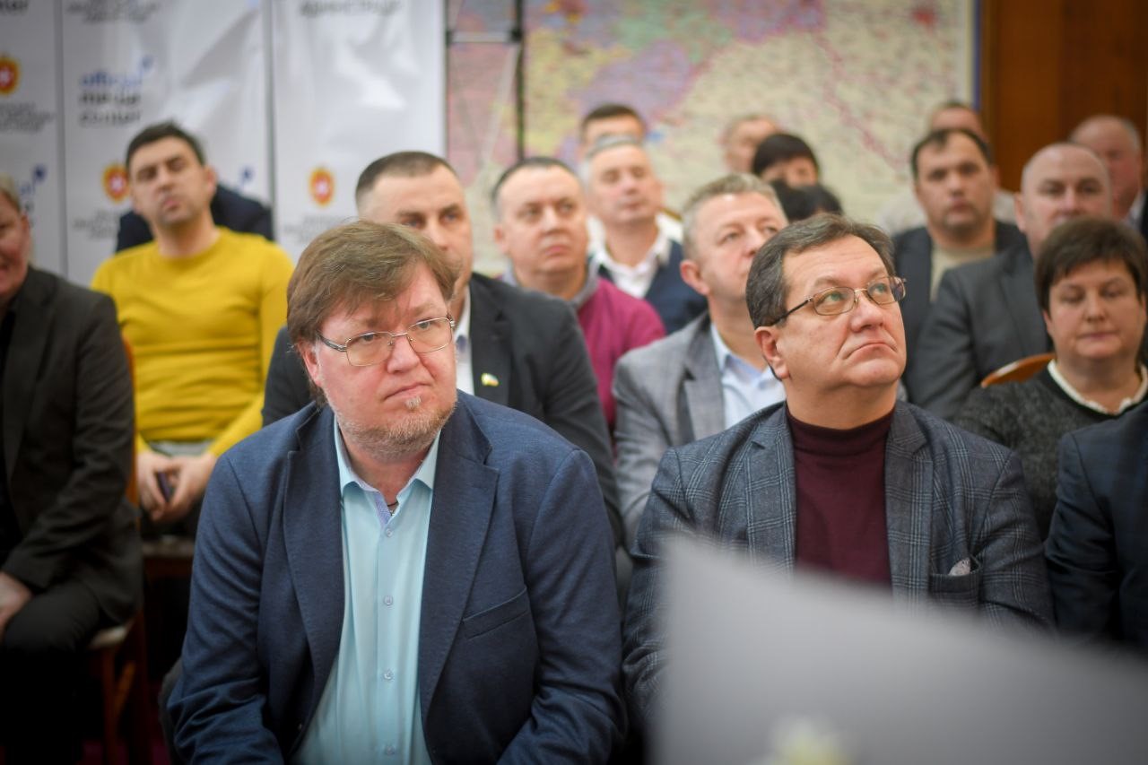 Фото з наради із керівниками громад
