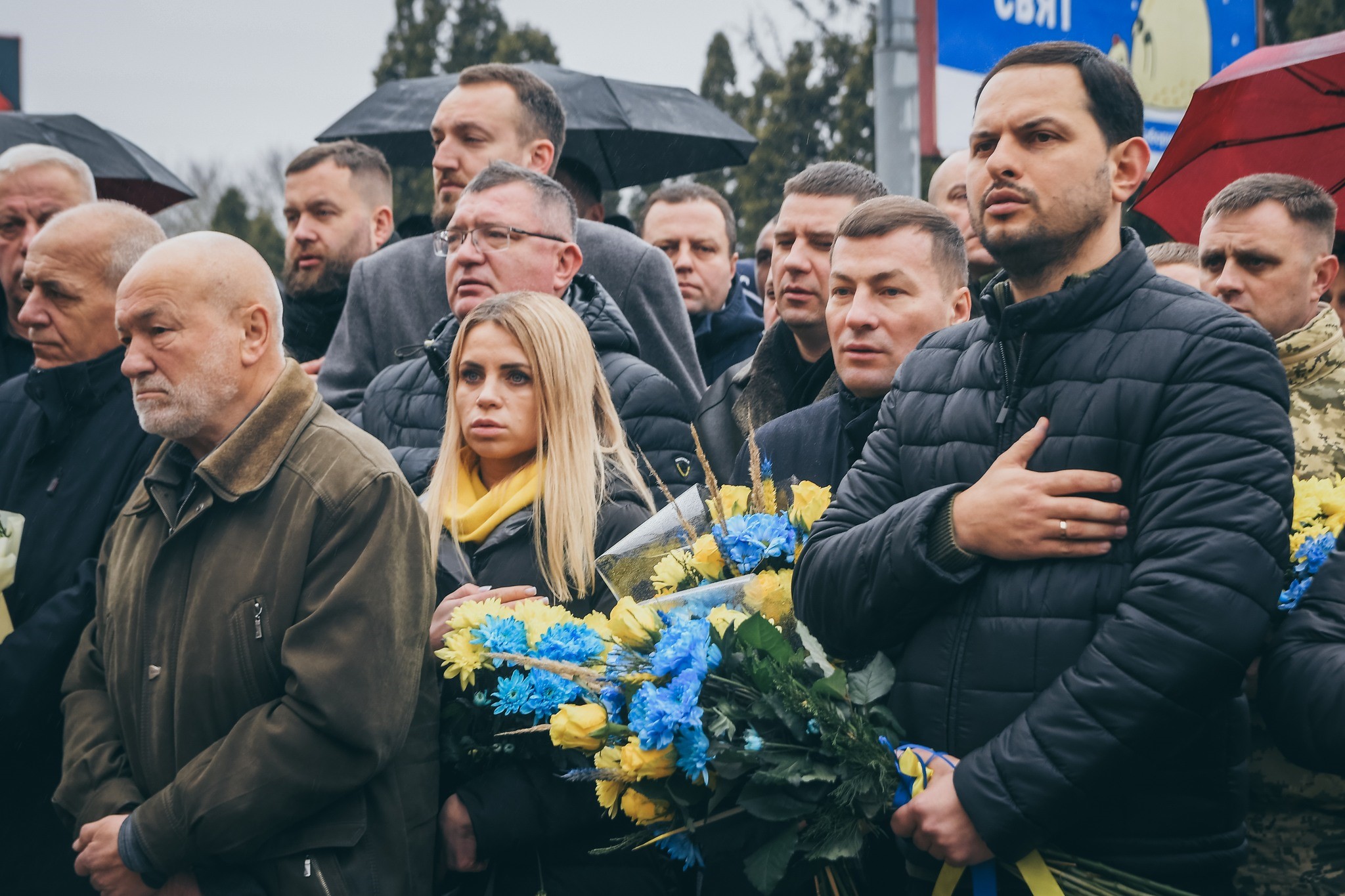Фото з урочистостей з вшанування Героїв Небесної сотні