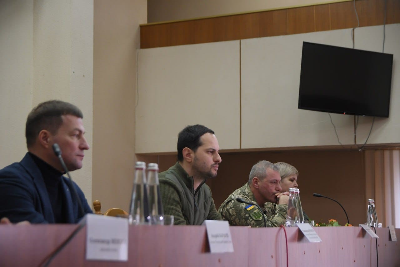 Фото з представлення на посаді начальника Вараської міської військової адміністрації