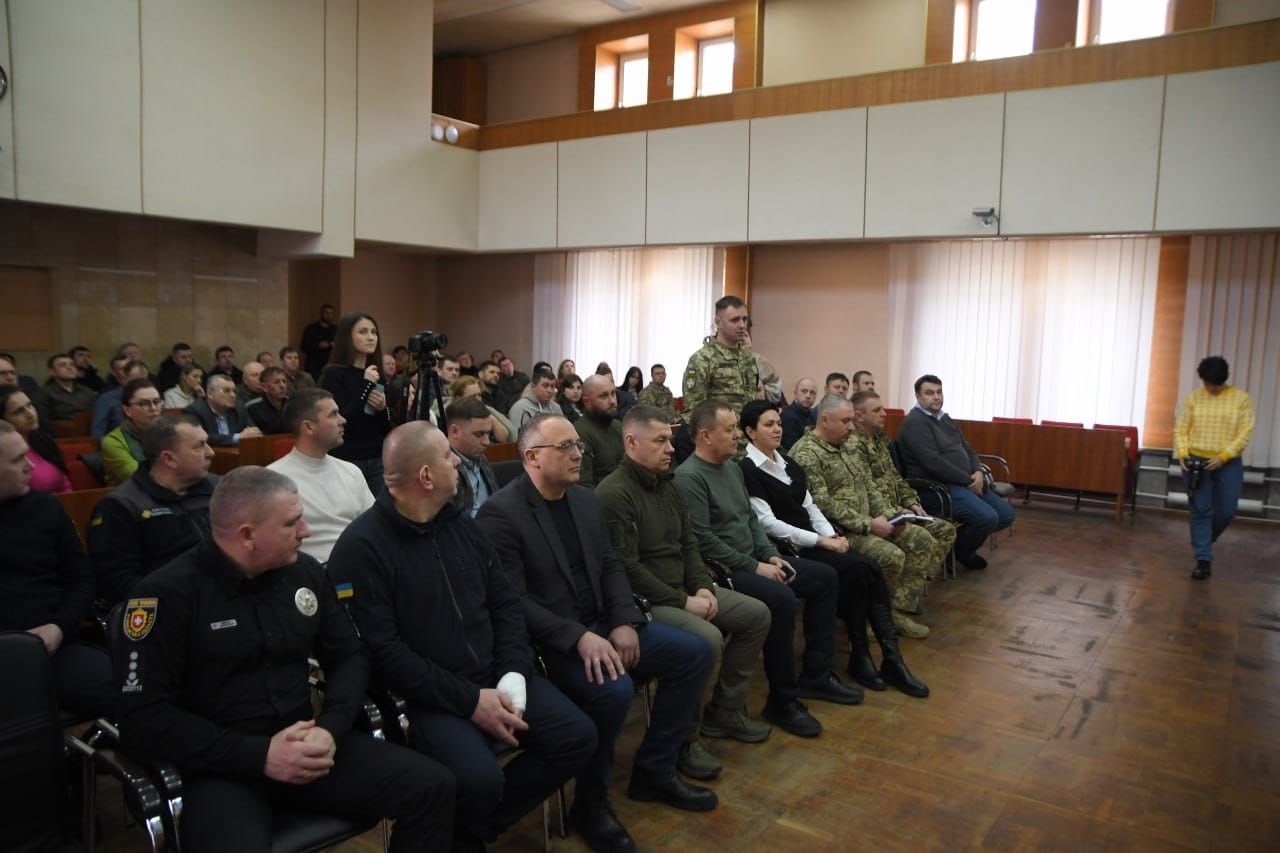 Фото з представлення на посаді начальника Вараської міської військової адміністрації