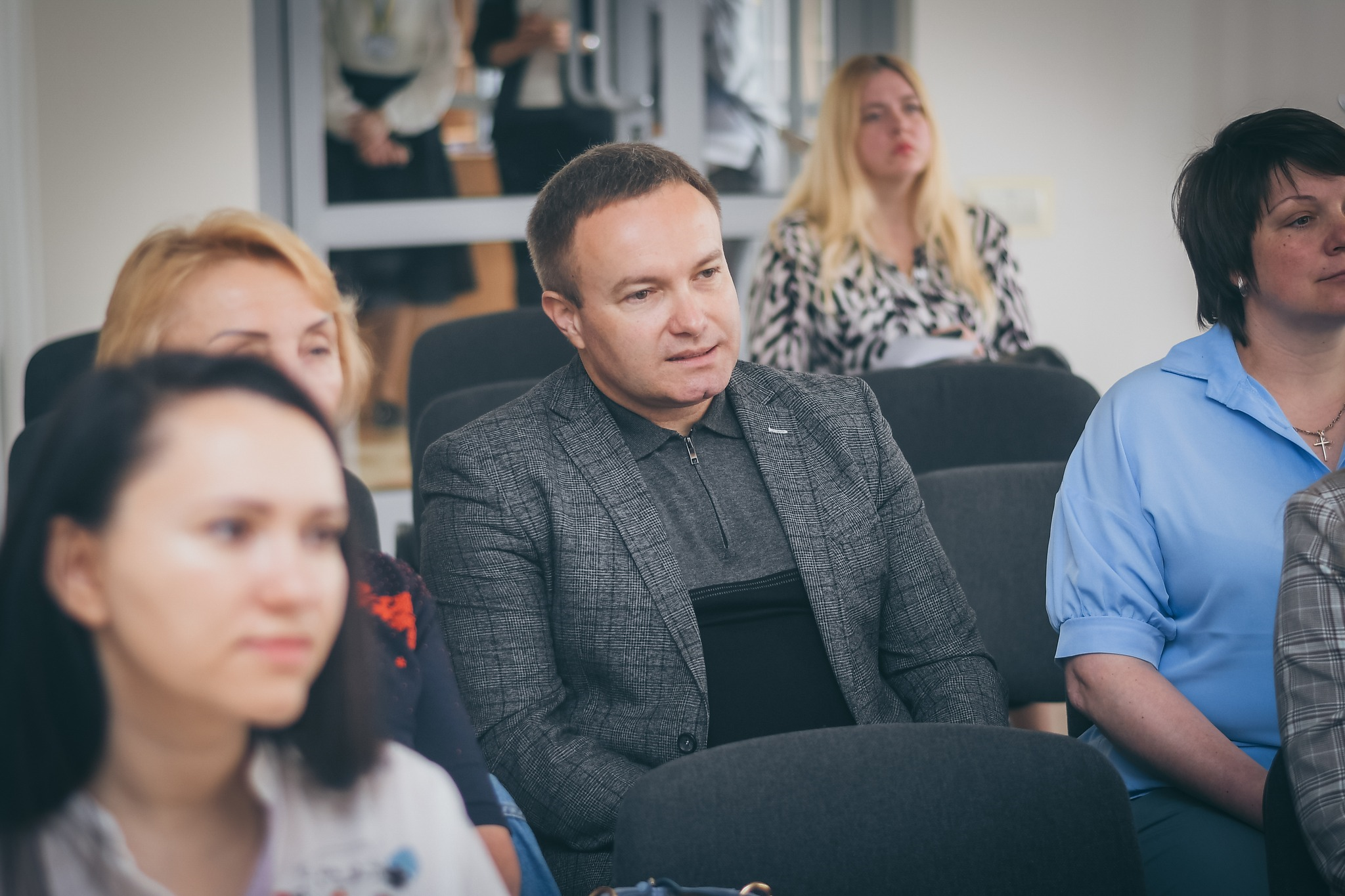 Фото з зустрічі з громадськими об’єднаннями Рівненщини