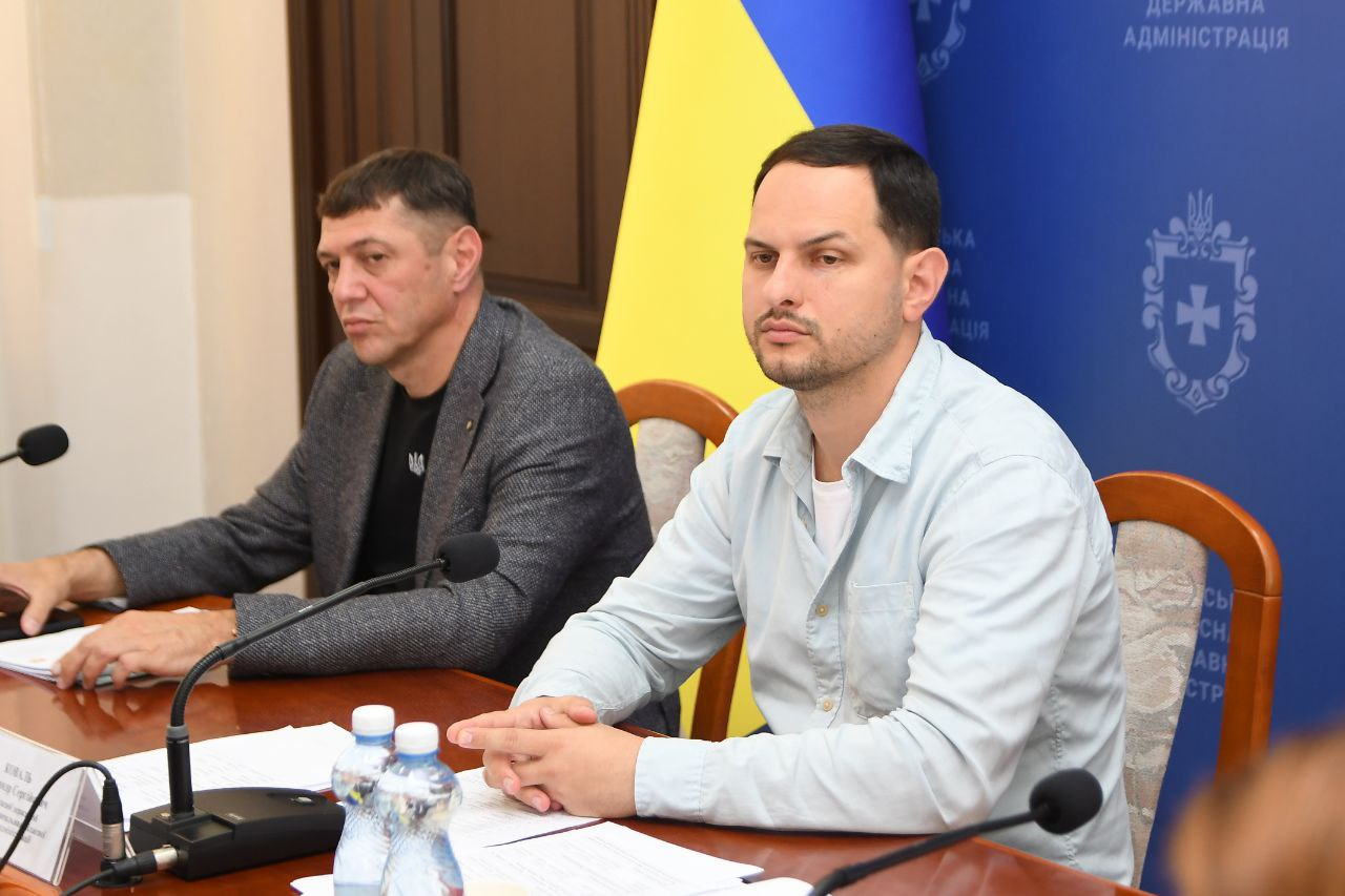 На фото начальник Рівненської ОВА Олександр Коваль та перший заступник Сергій Подолін