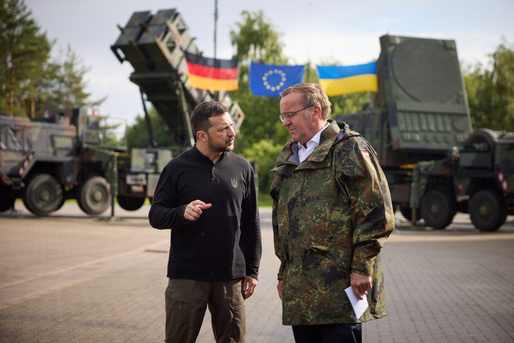 Президент України Володимир Зеленський та федеральний міністр оборони ФРН Борис Пісторіус