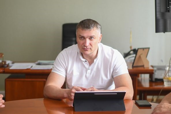 Заступник голови ОДА О.Кохан під час наради