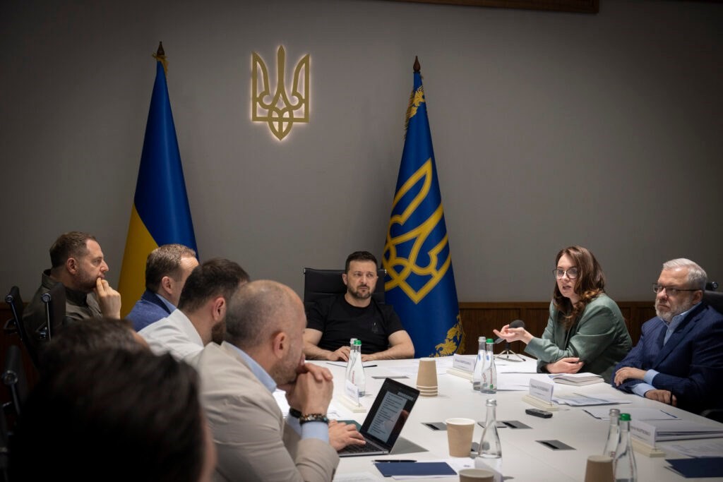 Учасники засідання Президії Конгресу місцевих та регіональних влад