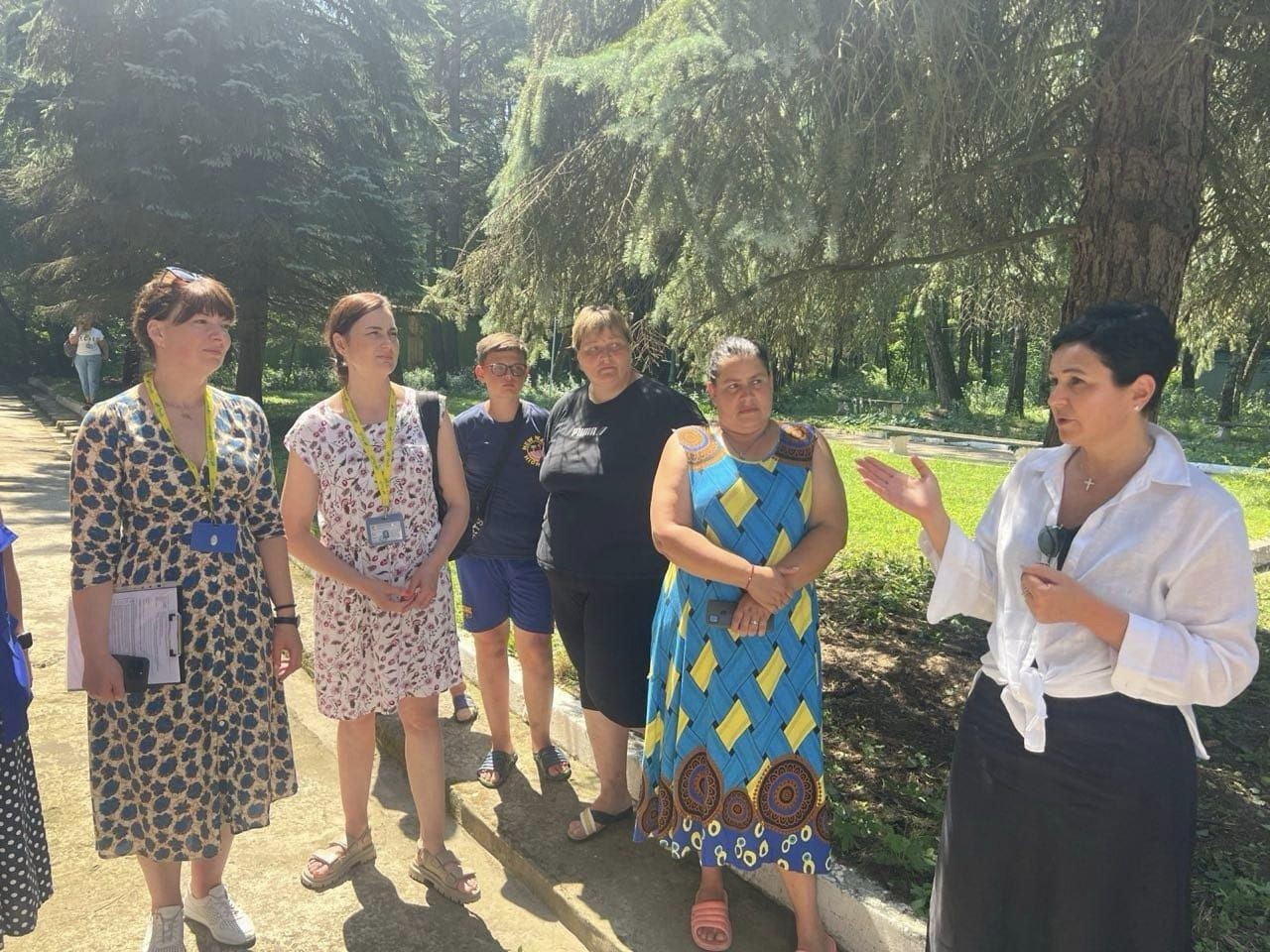 Предствники влади відвідали переселенців
